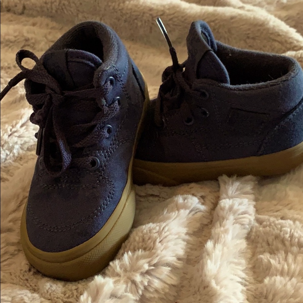 Vans toddler size 6 high top lace up shoes